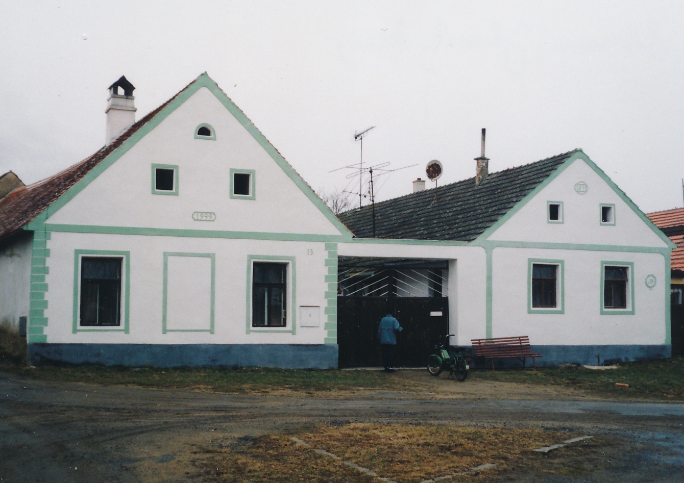 eika image